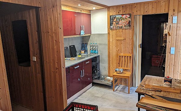 63ce0891-ac17-4cd7-bbad-4dc51d97933d