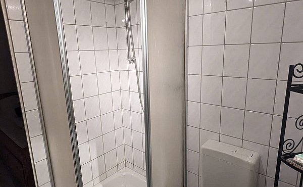 b90a750b-8d3c-41e7-9616-7b41ed7f6ea2