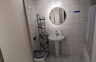 f58c902f-2fc9-4daf-b35d-d73934bea182