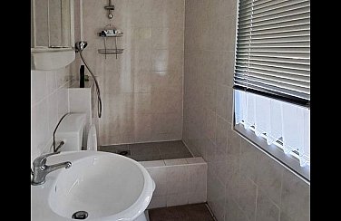 85a265b8-0059-4500-bfd8-a78893ae7c7d