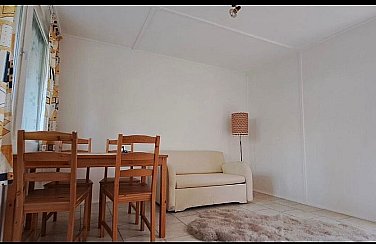 90b7cde9-e163-4c59-892d-b8bc173d4730